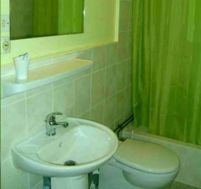 Hotel Bressan Du Xx° Siecle Bourg-en-Bresse Quarto foto